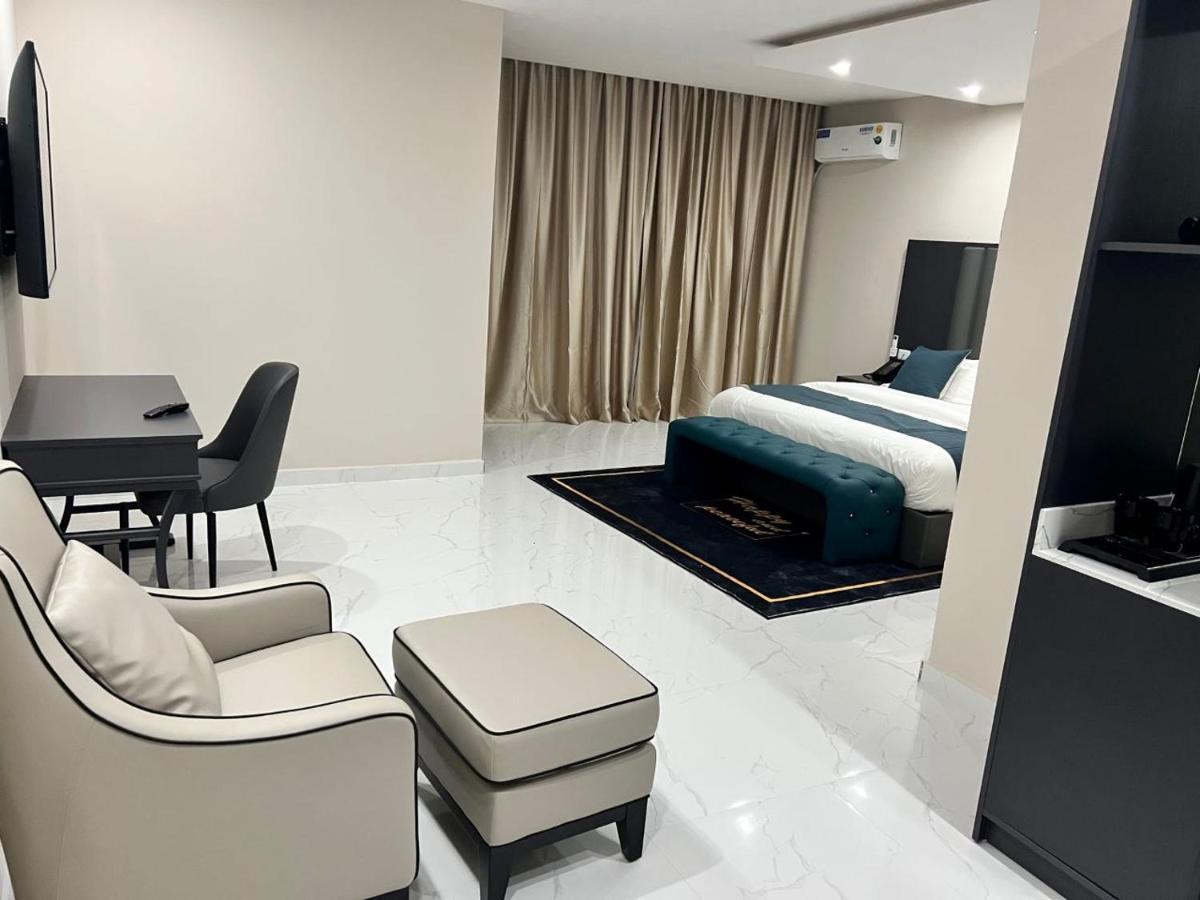 Lifestyle Luxury Hotel And Residence Elwa ภายนอก รูปภาพ
