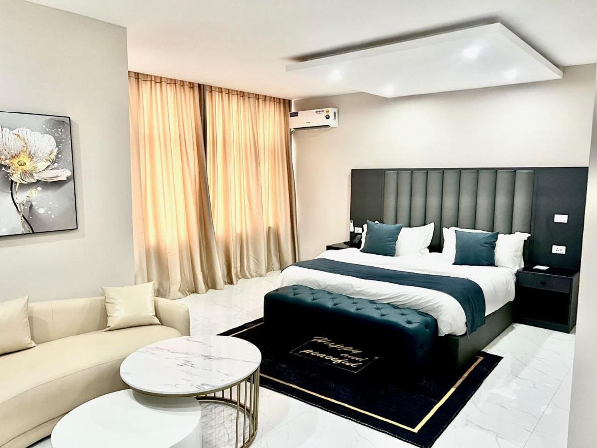 Lifestyle Luxury Hotel And Residence Elwa ภายนอก รูปภาพ