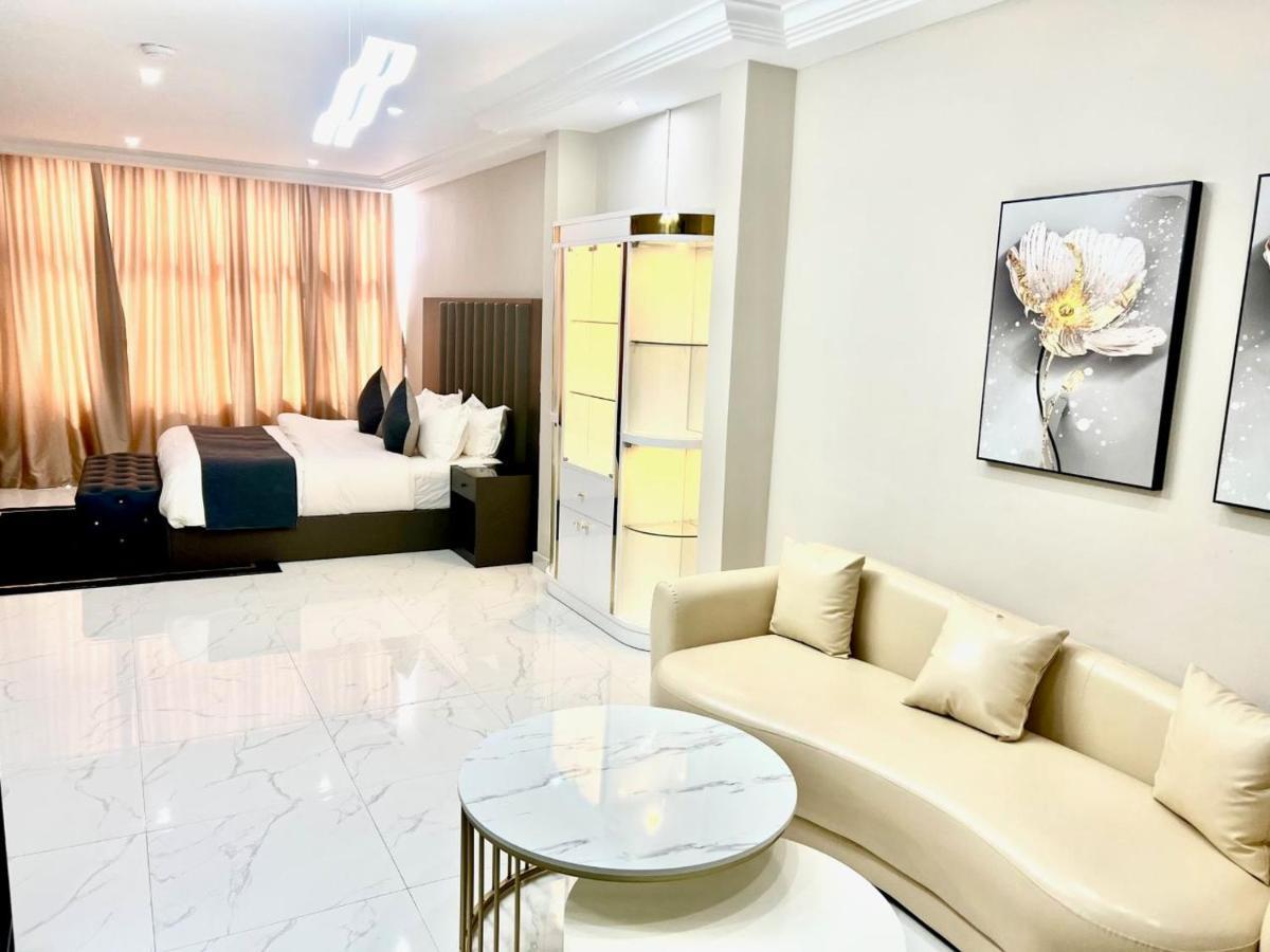 Lifestyle Luxury Hotel And Residence Elwa ภายนอก รูปภาพ