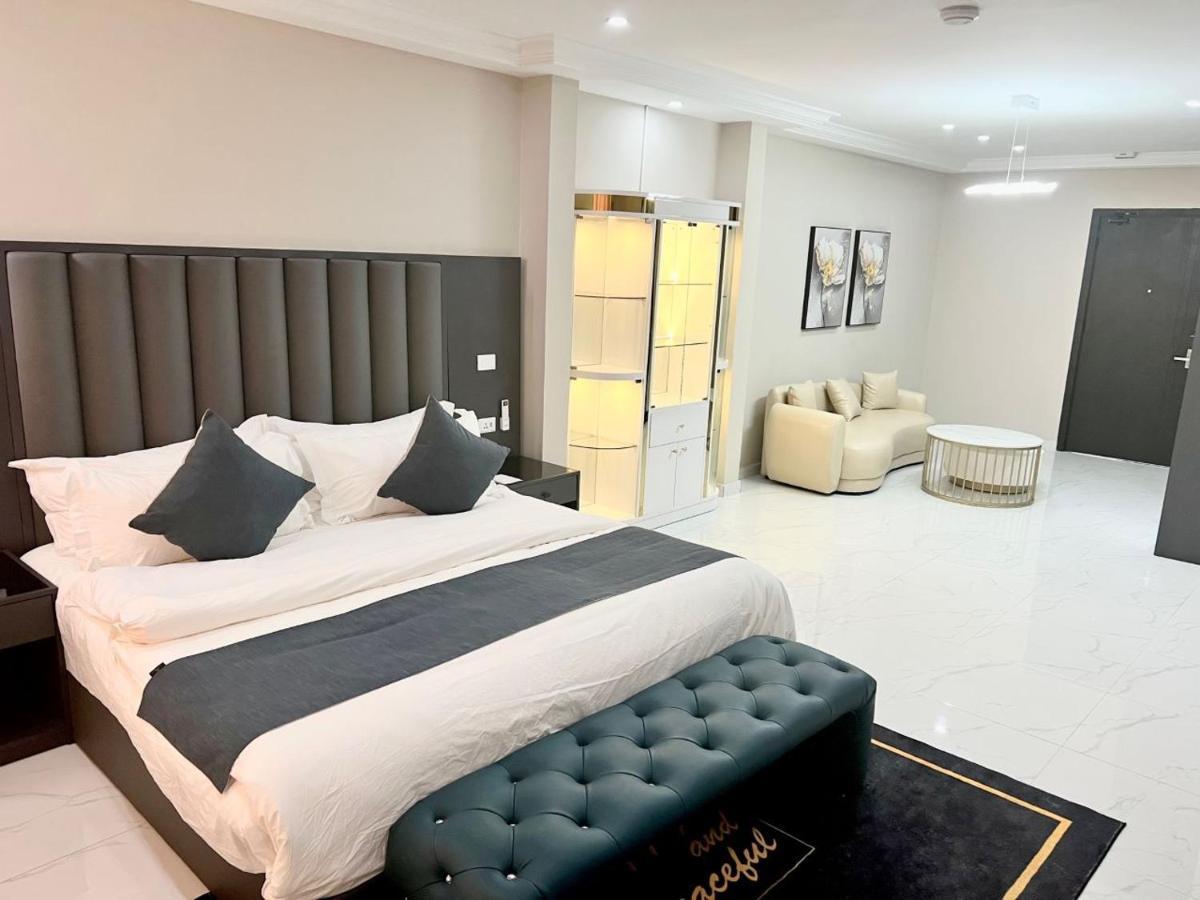 Lifestyle Luxury Hotel And Residence Elwa ภายนอก รูปภาพ
